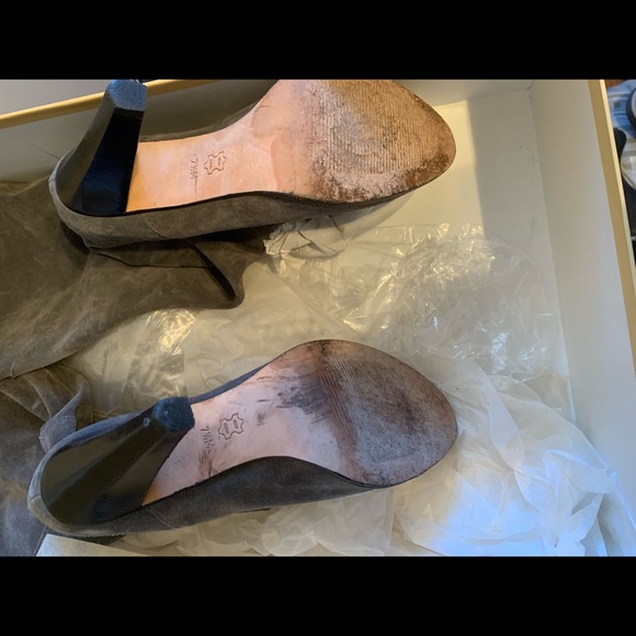 Michael Kors Grey Olivia Boot Size 7.5 - Picture 3 of 4